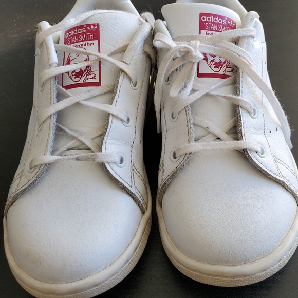 Adidas Stan Smith with Pink Details Size 9K - Picture 4 of 7